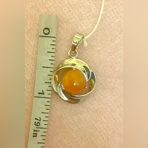 3 natural stones pendants. Metal is stainless steel. - Picture 6 of 9